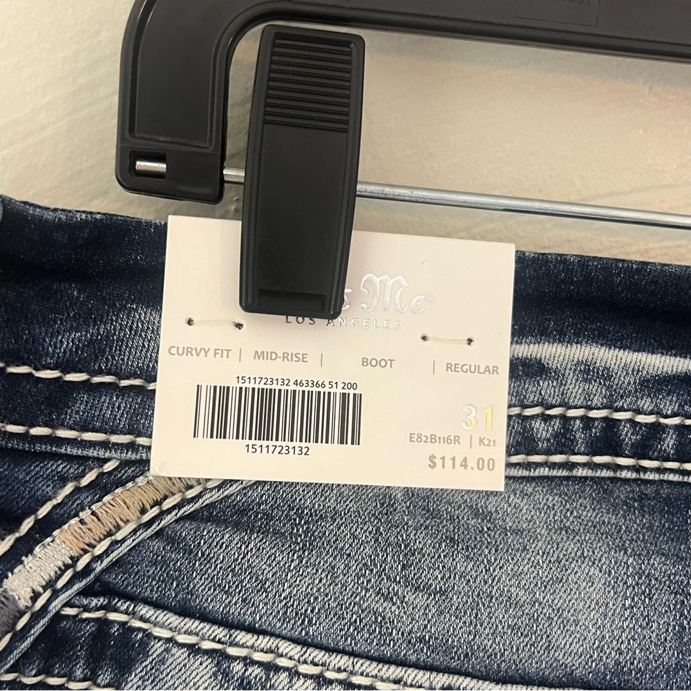 Miss Me Angel Wings Mid Rise Curvy Bootcut Jeans Size 31 - Picture 10 of 10
